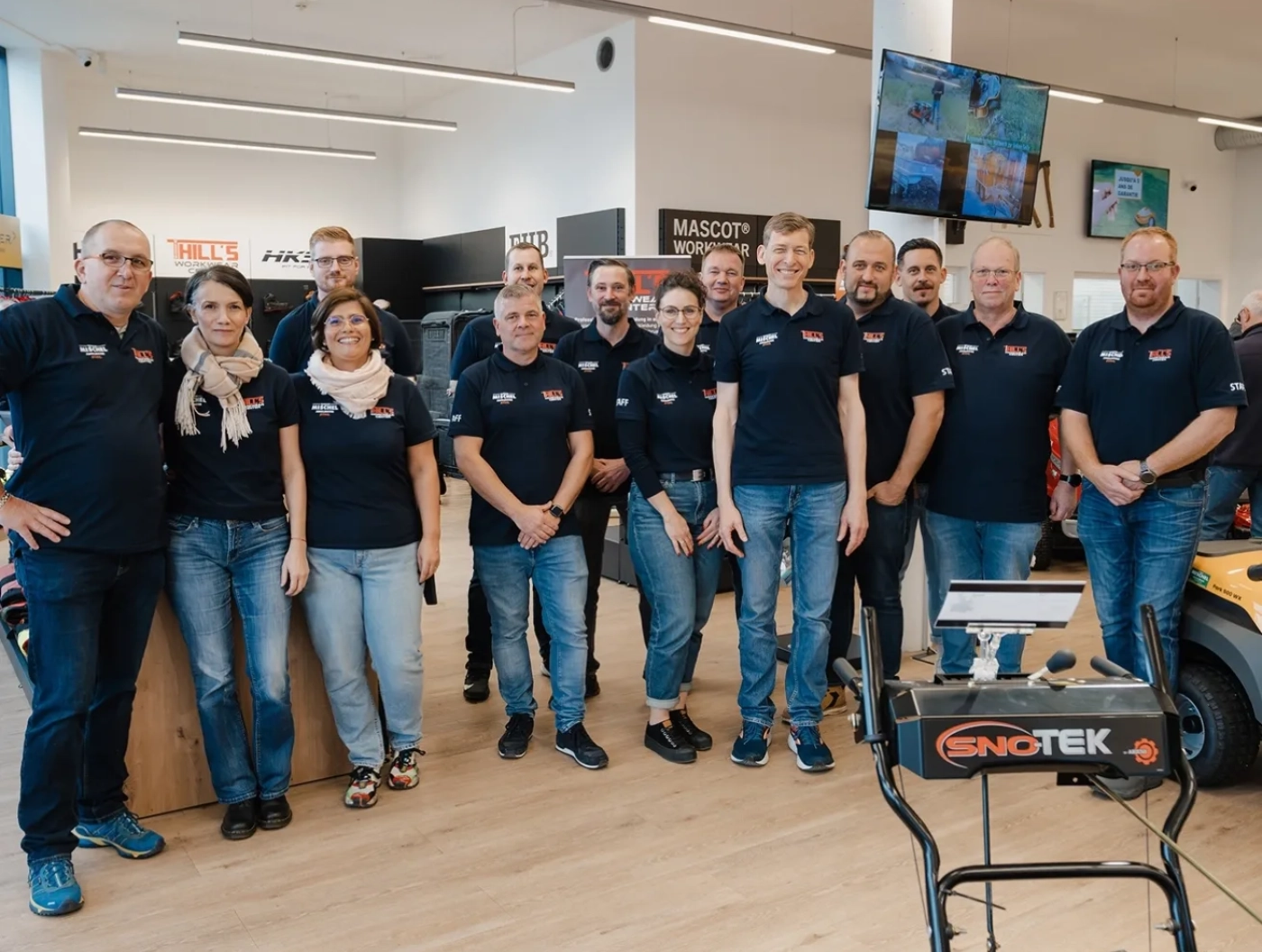 Team garage mischel